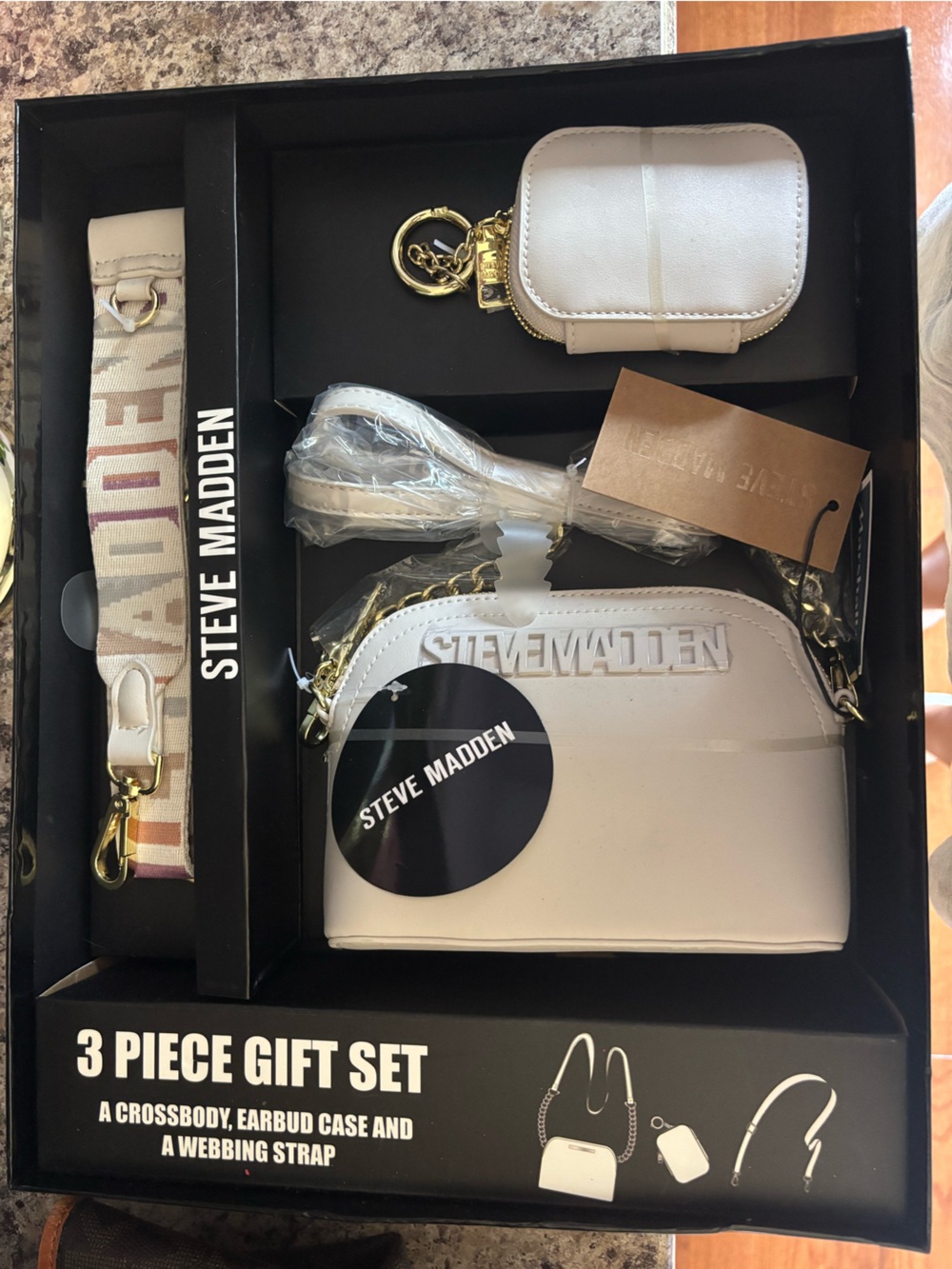 Steve Madden White 3-Piece Crossbody Gift Set